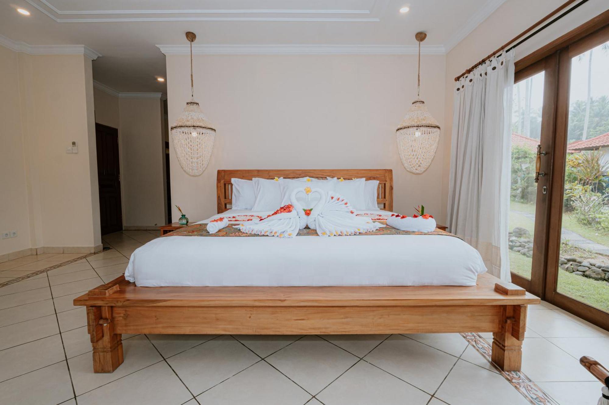 Bali Hai Island Resort Pekutatan  Luaran gambar